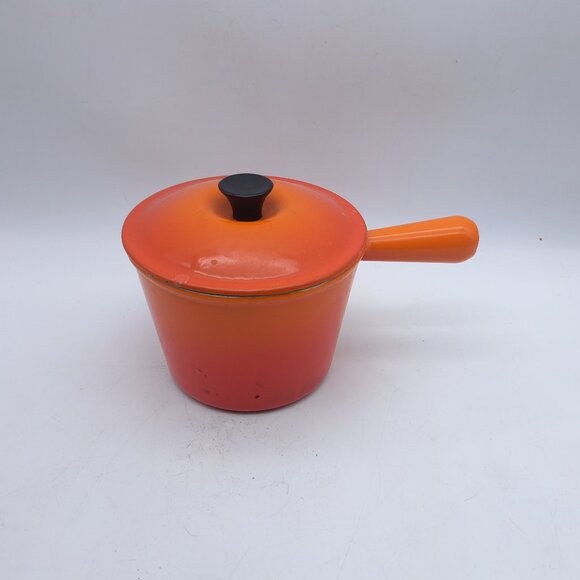Le Creuset Fondue Iron Pot with Lid - Picture 2 of 10